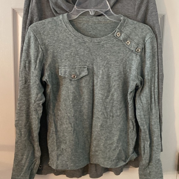 Women tops - Picture 3 of 7